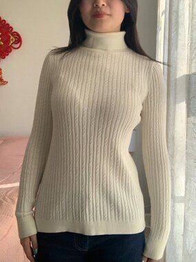 Cable-Knit Fitted Turtleneck Sweater